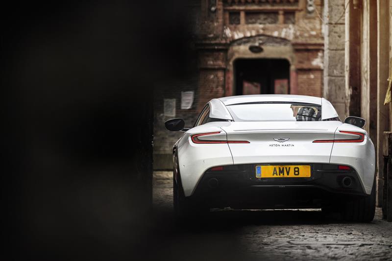 2017 Aston Martin DB11 V8